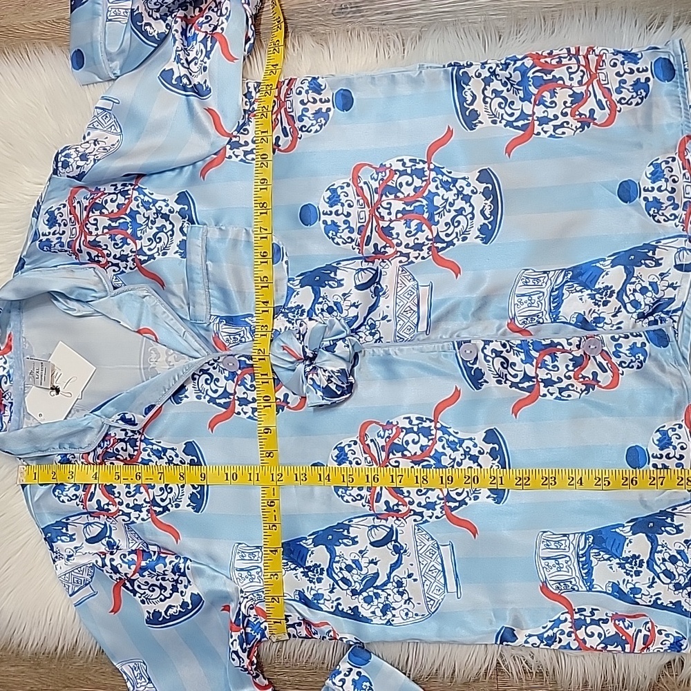 8 Oak Lane | Chic Blue Ginger Jar Print Pajama Set - Picture 12 of 12